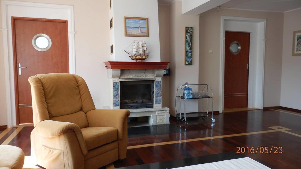 Villa Konik Morski Rewa Ngoại thất bức ảnh